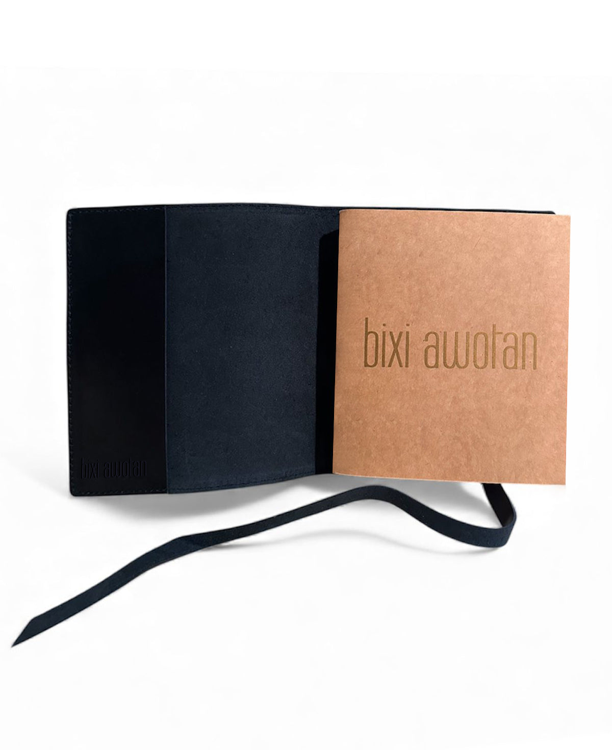 The Traveler's Essential Navy Leather Journal Sketchbook